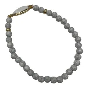 Bracelet Beaded By Clothes Mentor In Silver