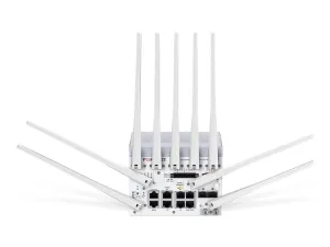 Fortinet FortiGate Rugged 70G-5G-Dual - Security appliance - with 5 years FortiCare Premium Support   5 years FortiGuard Unified FGR-70G-5G-DUAL-BDL-950-60