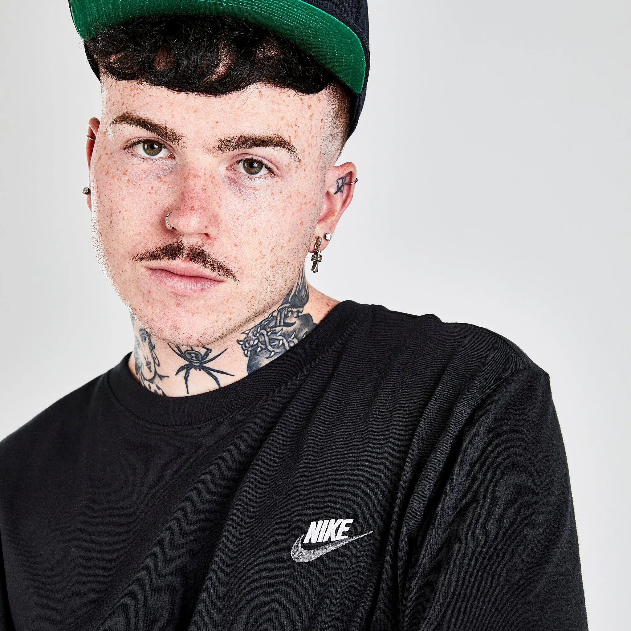 Nike Sportswear Club T-shirt Black / White - Dark Grey
