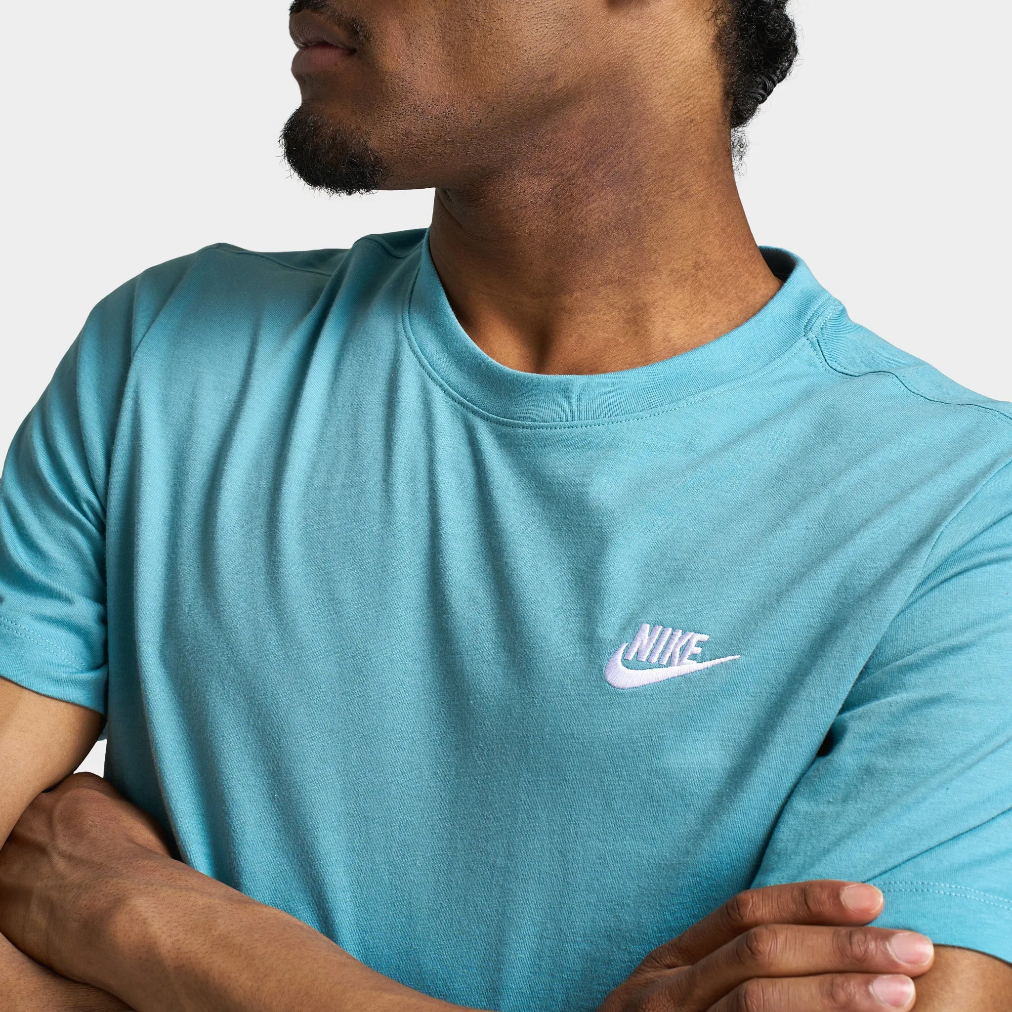 Nike Sportswear Club T-Shirt / Denim Turq