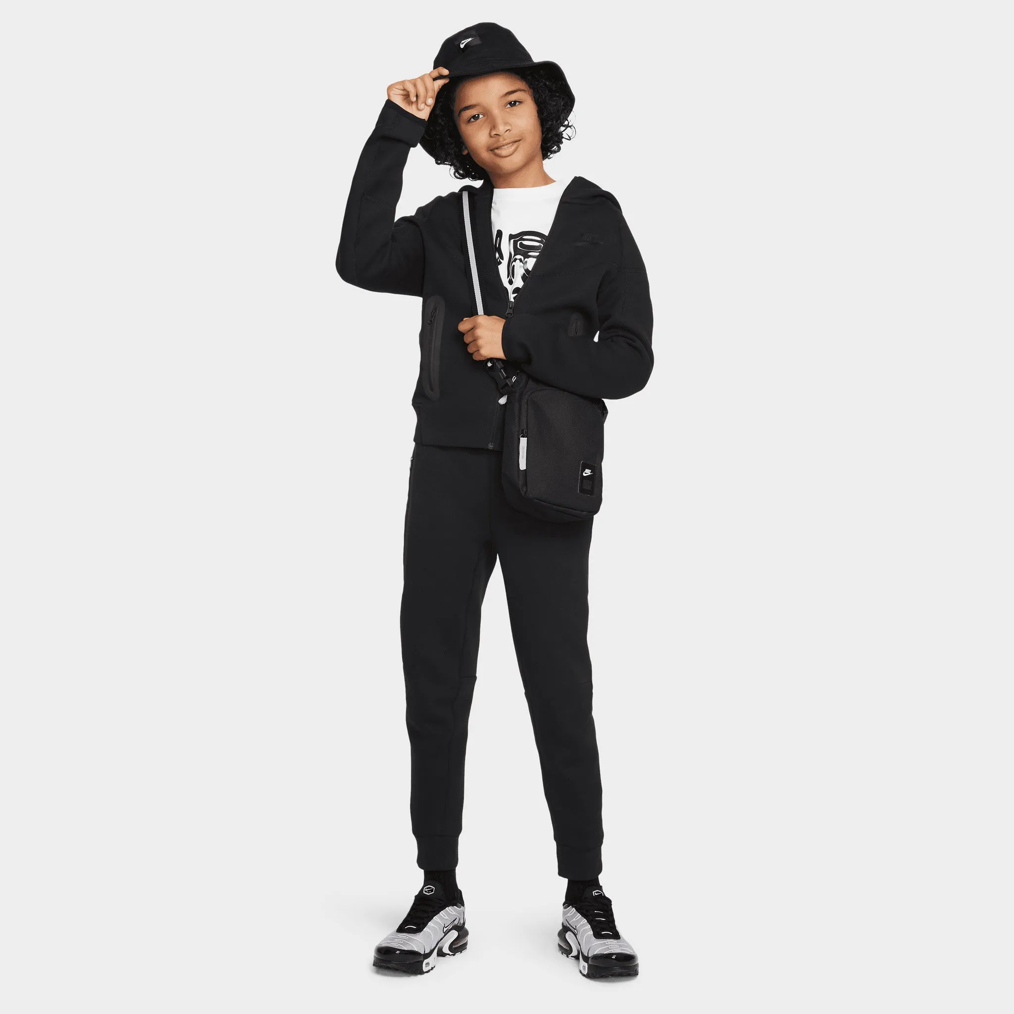 Nike Sportswear Junior Boys' Tech Fleece Full Zip Hoodie Black / Black - Black