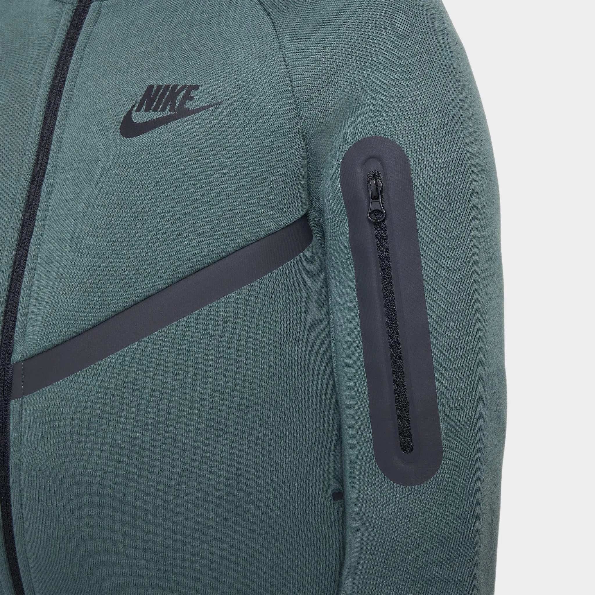 Nike Sportswear Junior Boys' Tech Fleece Hoodie / Vintage Green