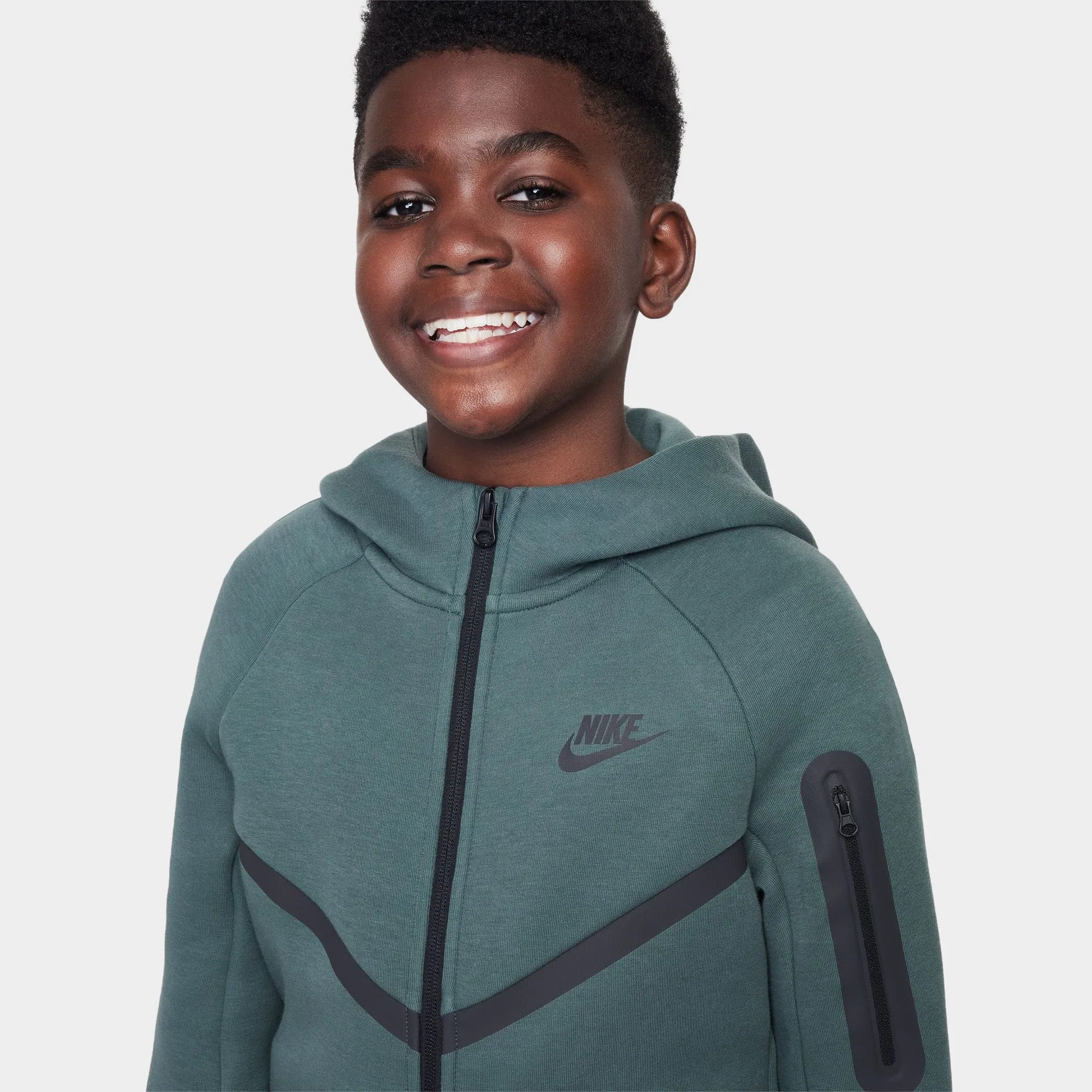 Nike Sportswear Junior Boys' Tech Fleece Hoodie / Vintage Green