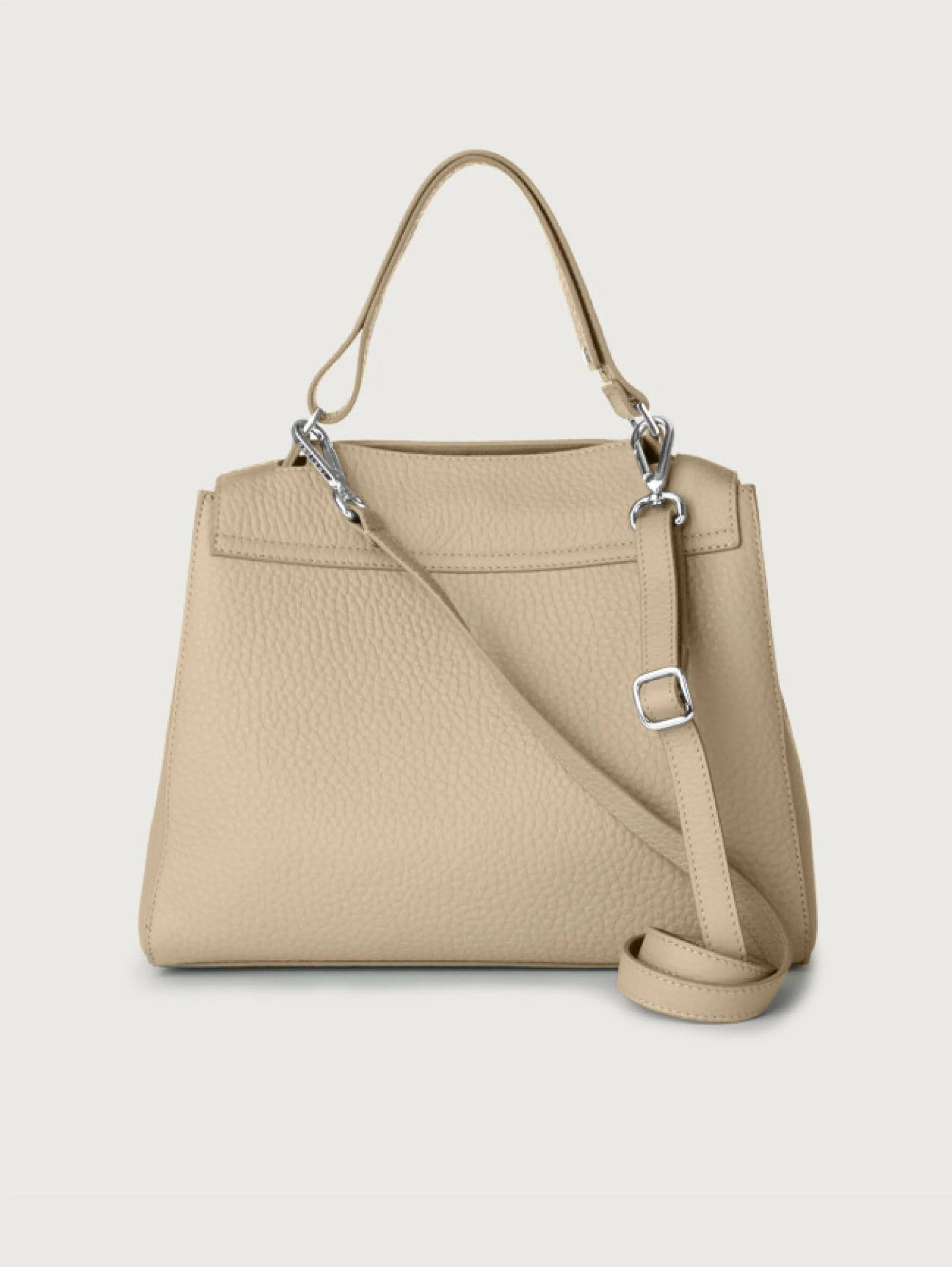 Sveva Medium Shell Handbag