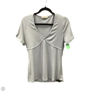 Top Short Sleeve By Clothes Mentor In Blue, Size: M